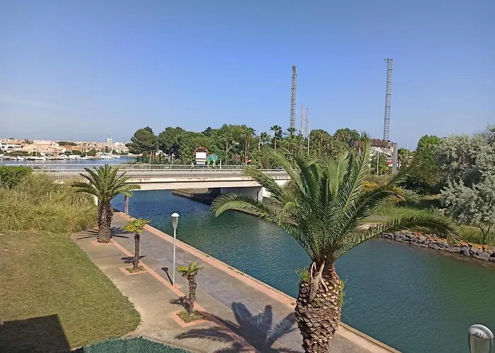 Superbe Cabine, Cap D'agde 아그